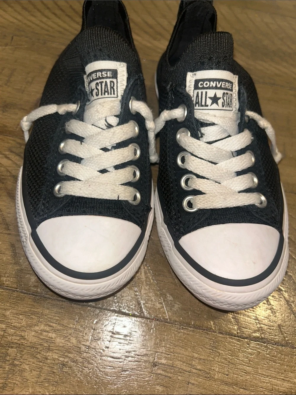 Converse Kids Black and White Low Top Sneakers size 11